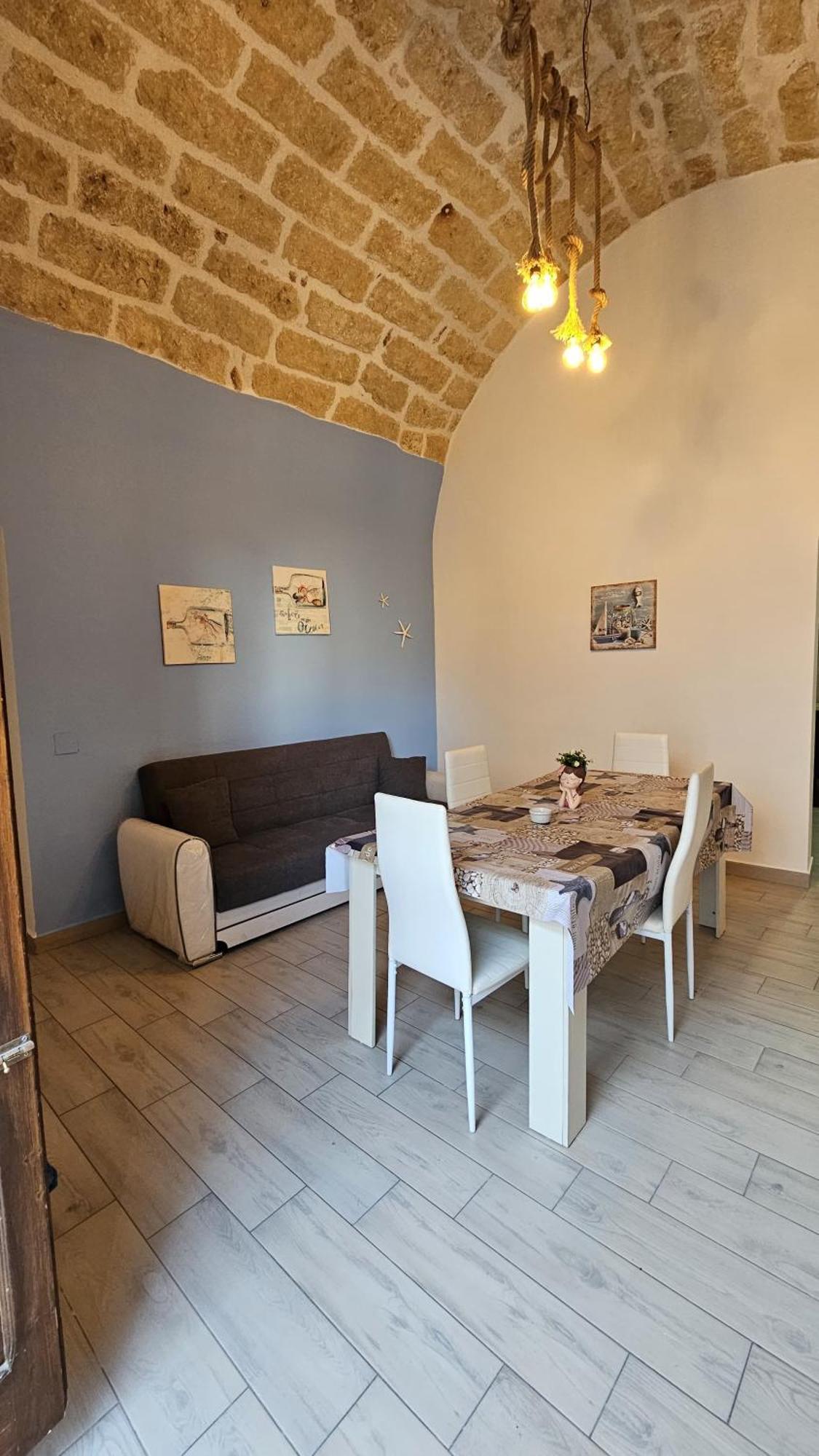 Apartment Perla Del Sud *
